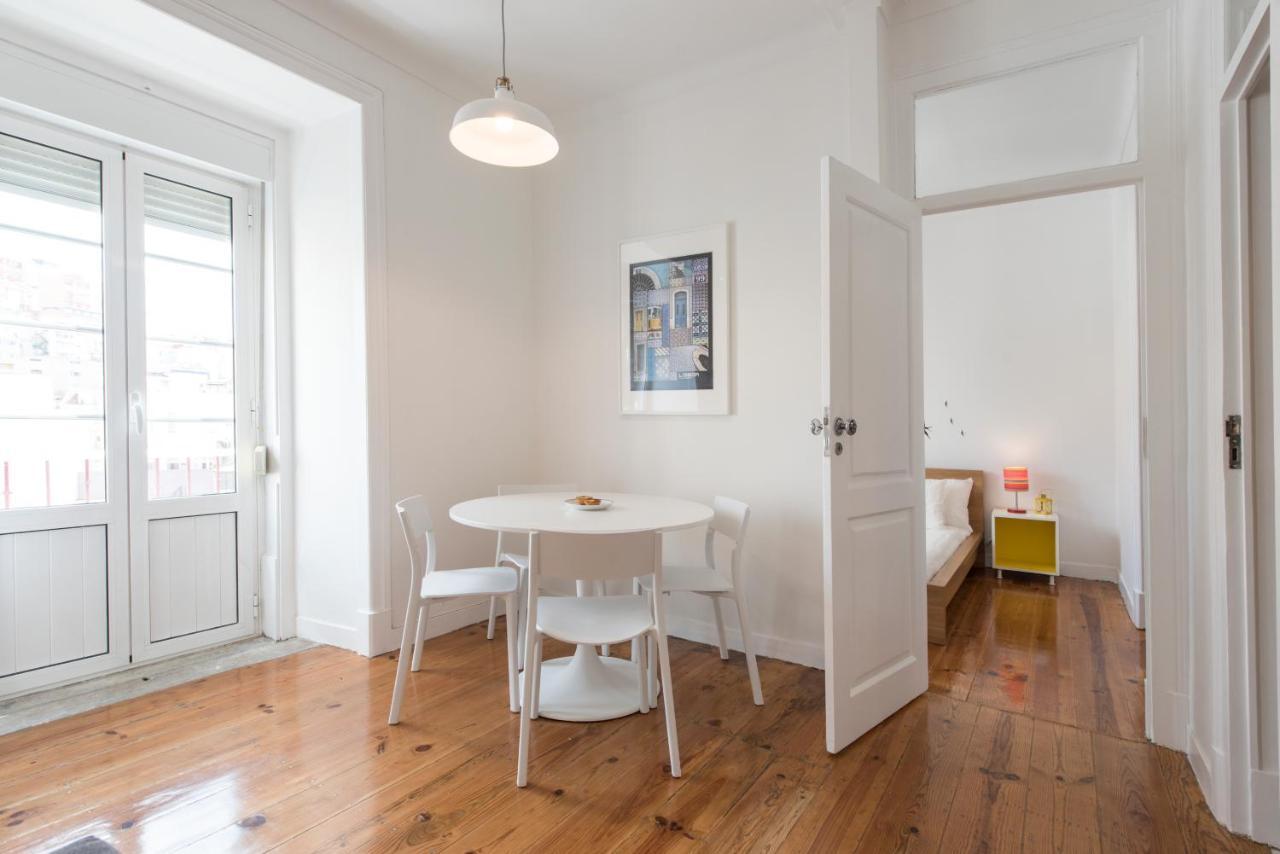 Cozy Apartment With Castel View Lisboa Eksteriør bilde